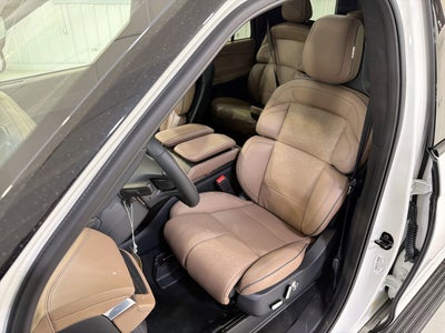 2025 Lincoln Navigator Black Label