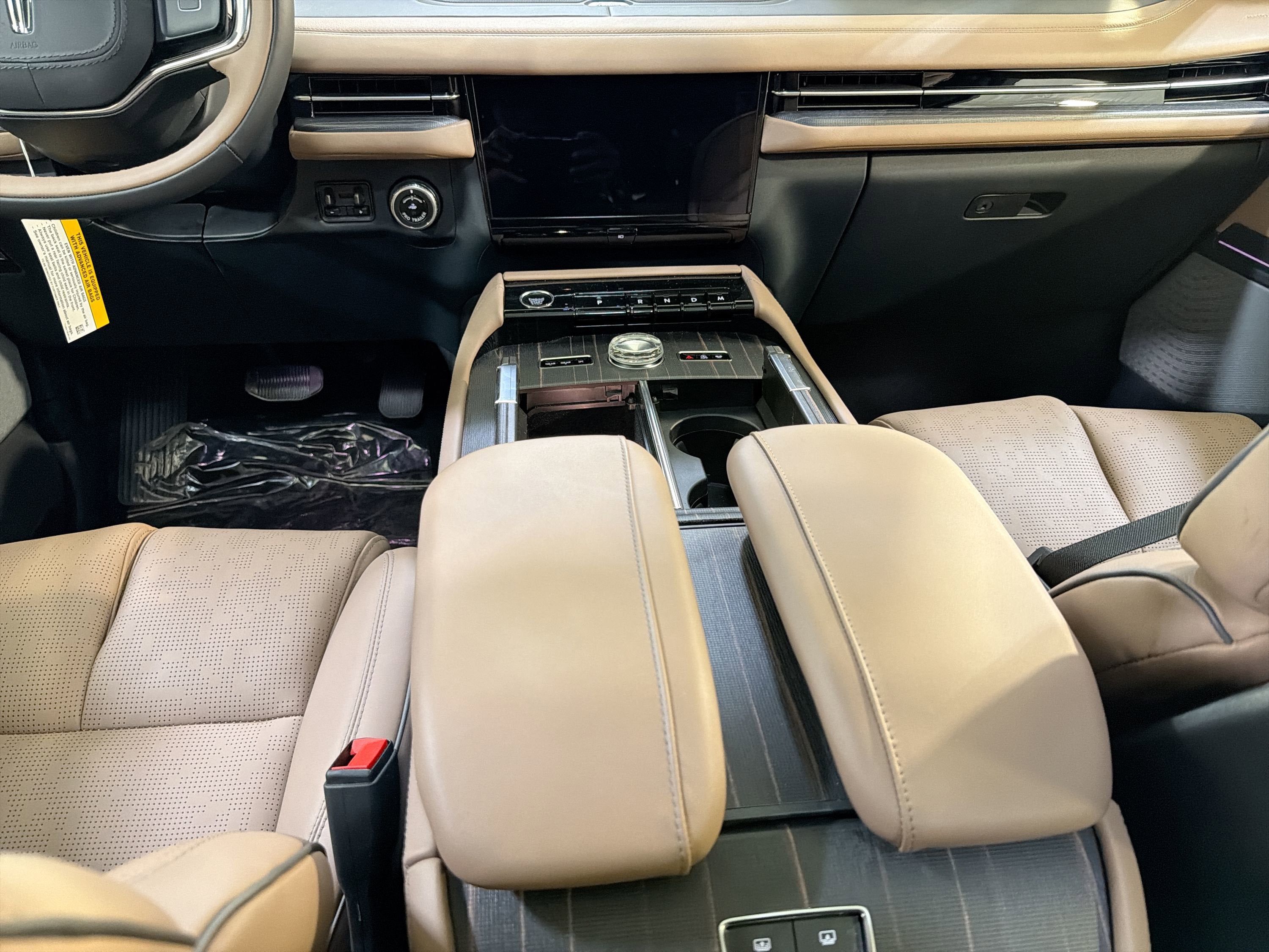 2025 Lincoln Navigator Black Label