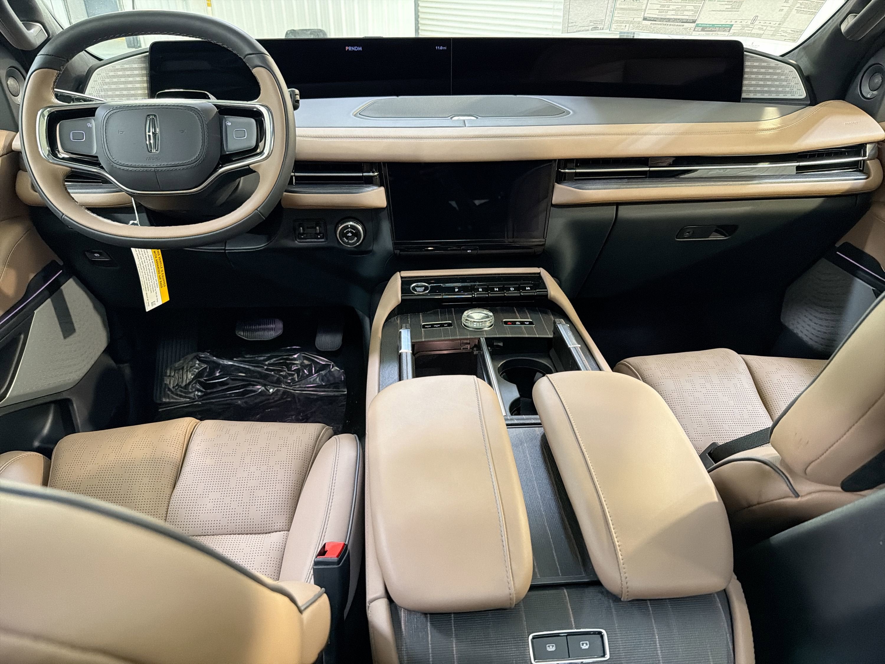 2025 Lincoln Navigator Black Label