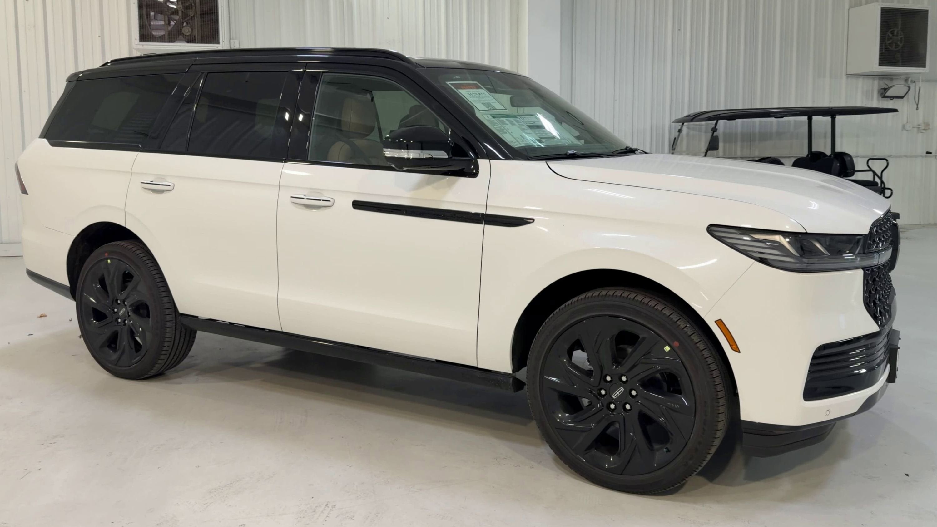 2025 Lincoln Navigator Black Label