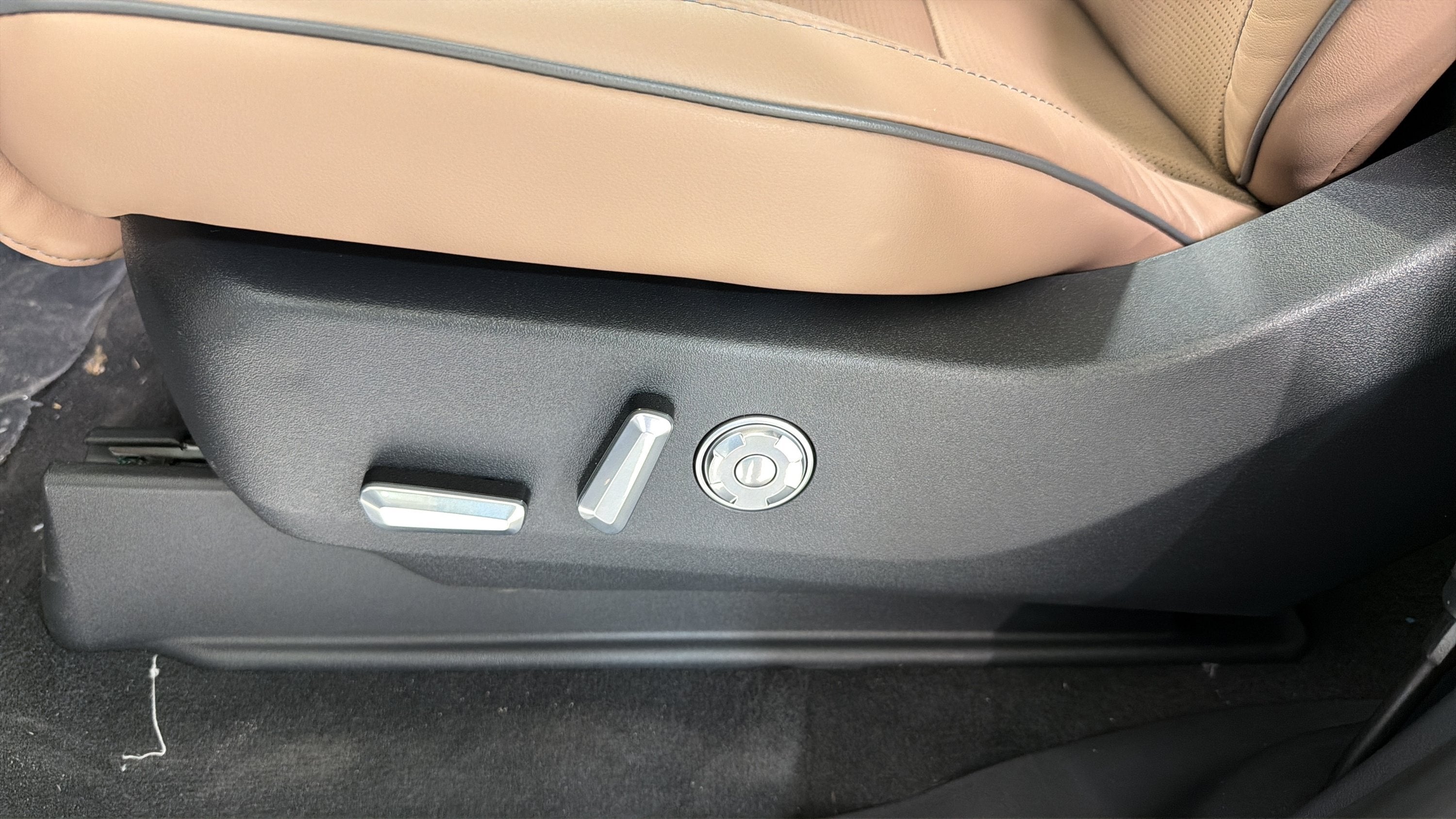 2027 Lincoln Navigator Black Label