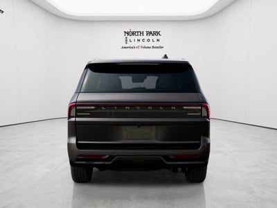2027 Lincoln Navigator Black Label