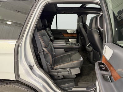 2024 Lincoln Navigator Black Label