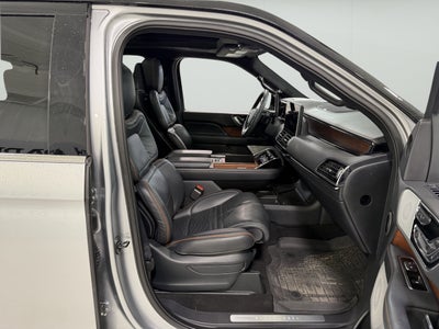 2024 Lincoln Navigator Black Label