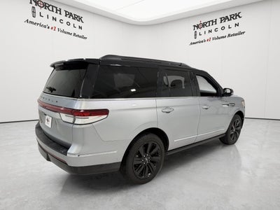 2024 Lincoln Navigator Black Label