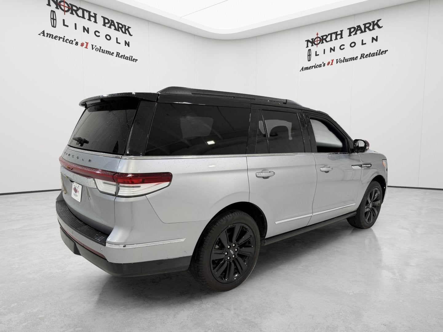 2024 Lincoln Navigator Black Label