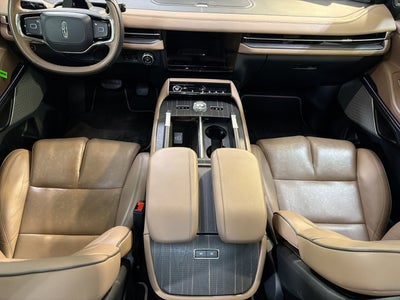 2025 Lincoln Navigator Black Label