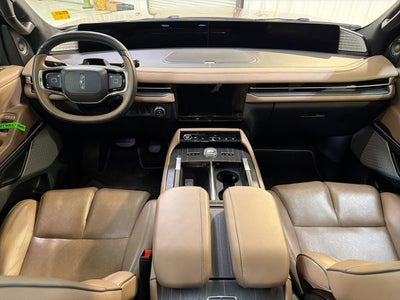 2025 Lincoln Navigator Black Label