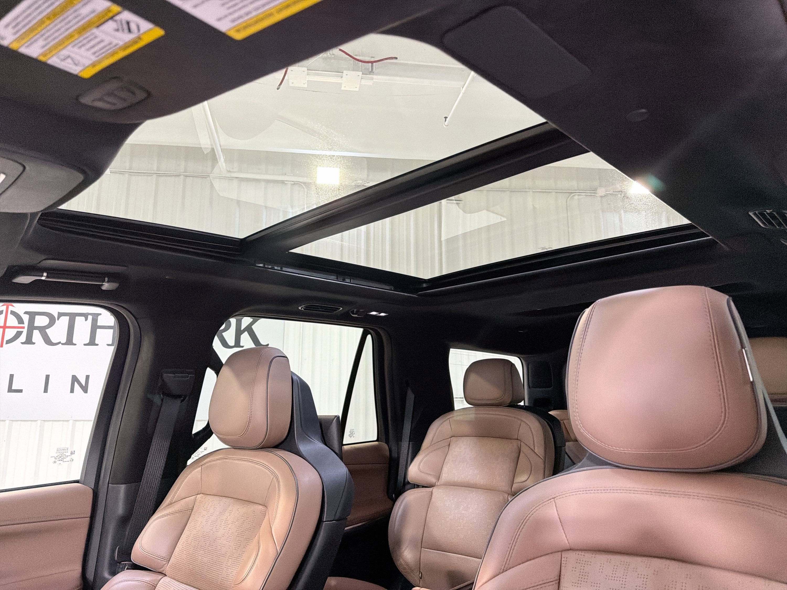 2025 Lincoln Navigator Black Label