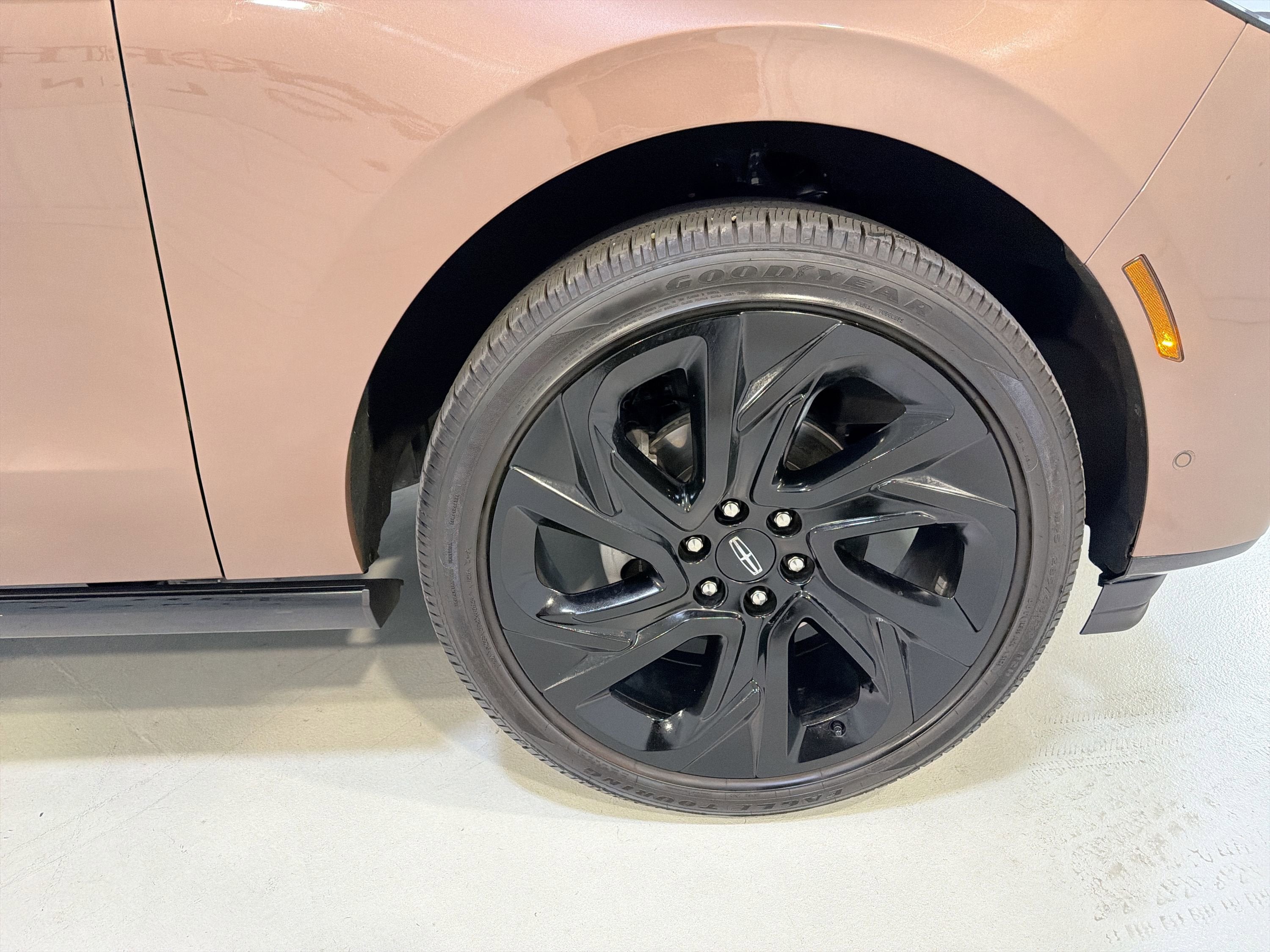 2025 Lincoln Navigator Black Label