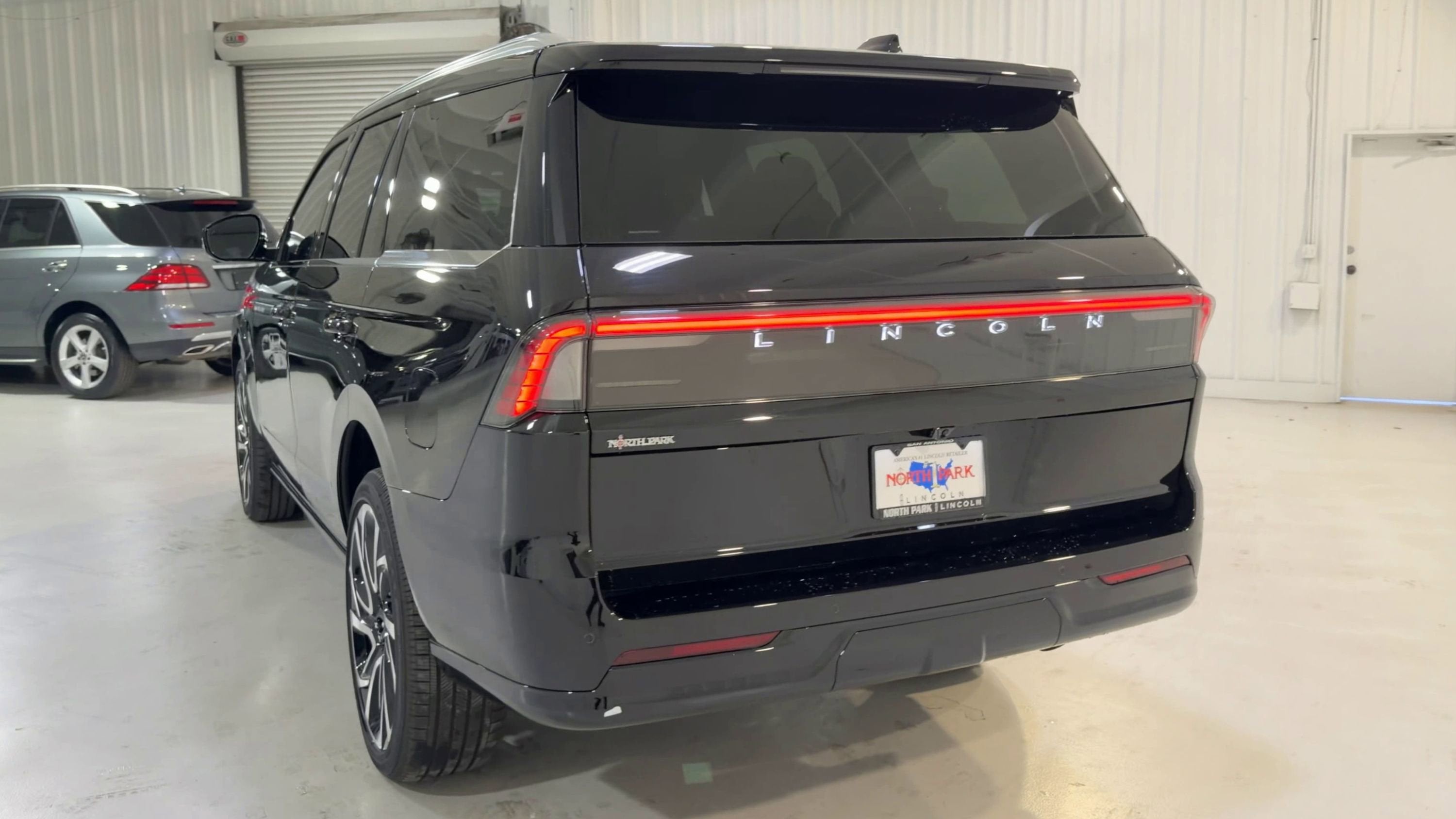 2026 Lincoln Navigator Black Label