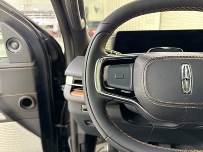2025 Lincoln Navigator Black Label