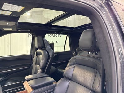 2025 Lincoln Navigator Black Label