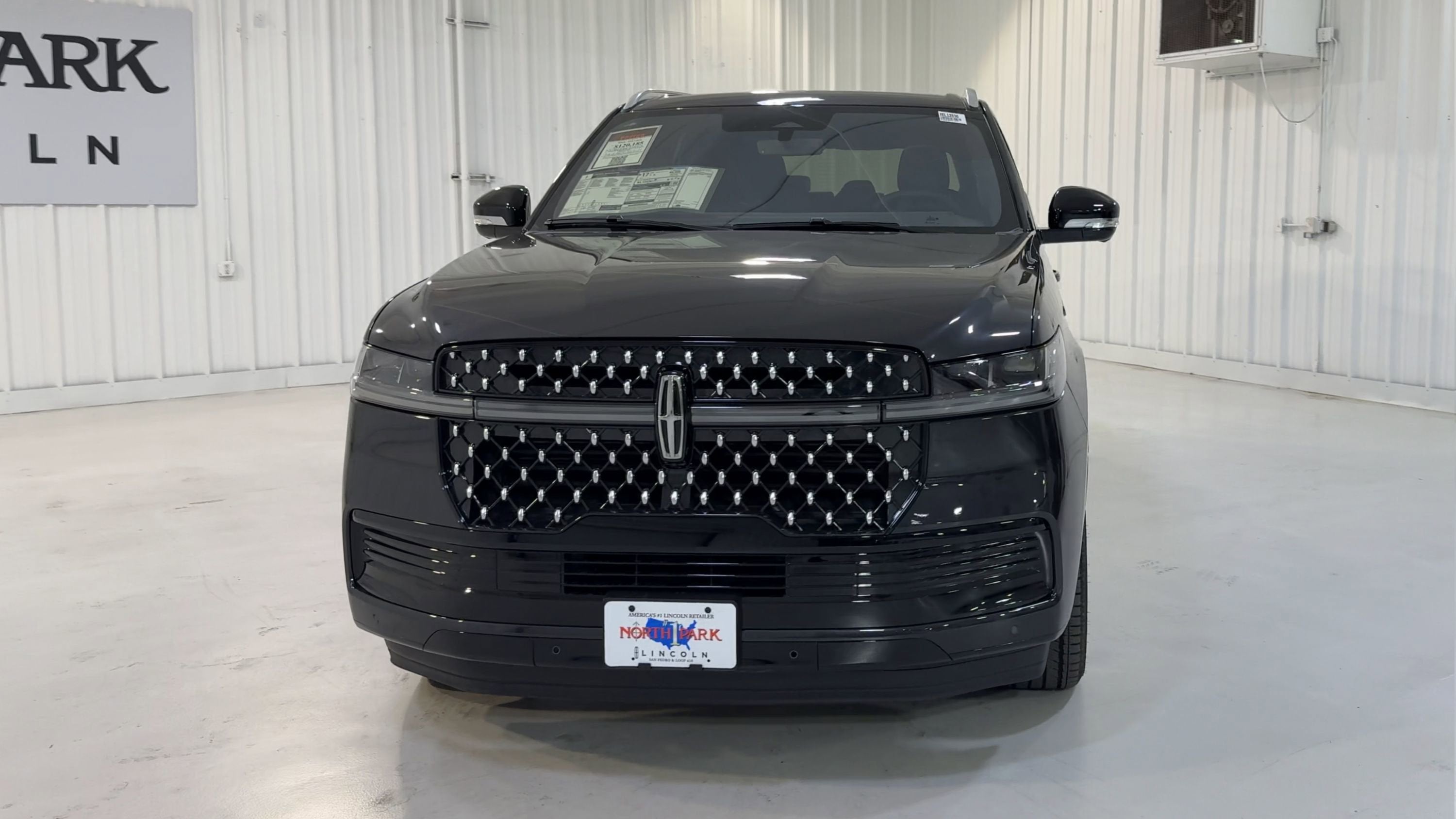 2025 Lincoln Navigator Black Label