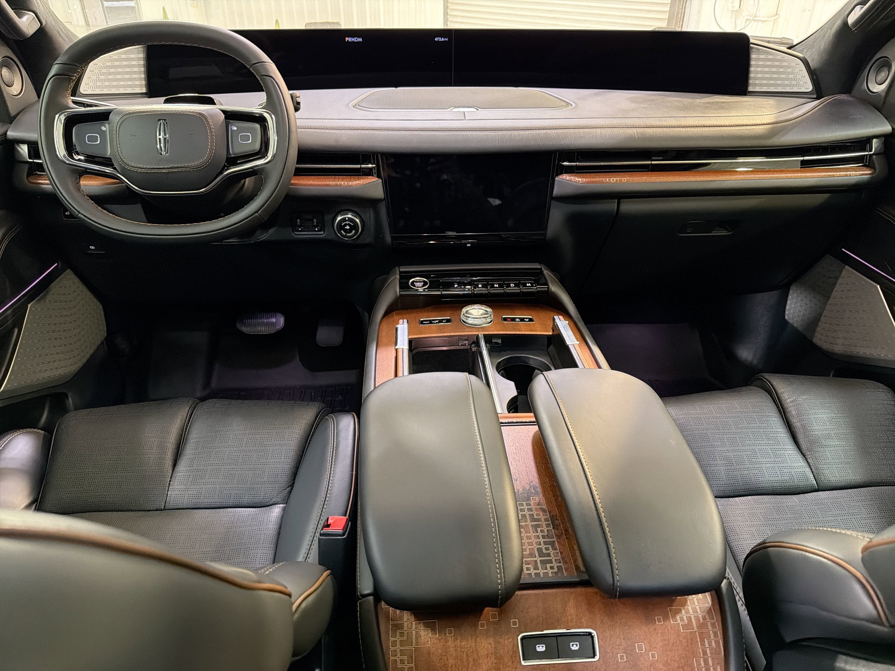 2025 Lincoln Navigator Black Label