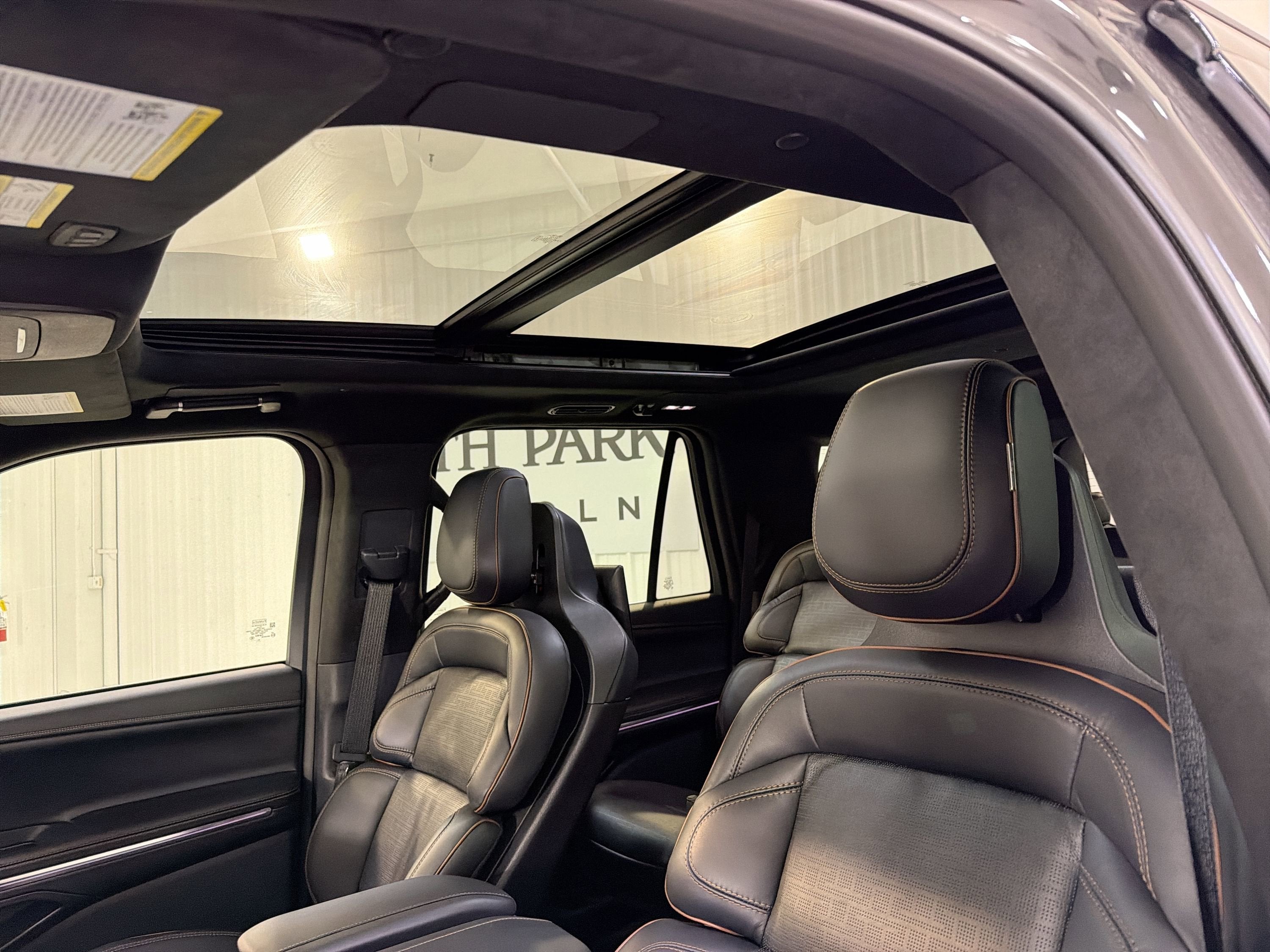 2025 Lincoln Navigator Black Label