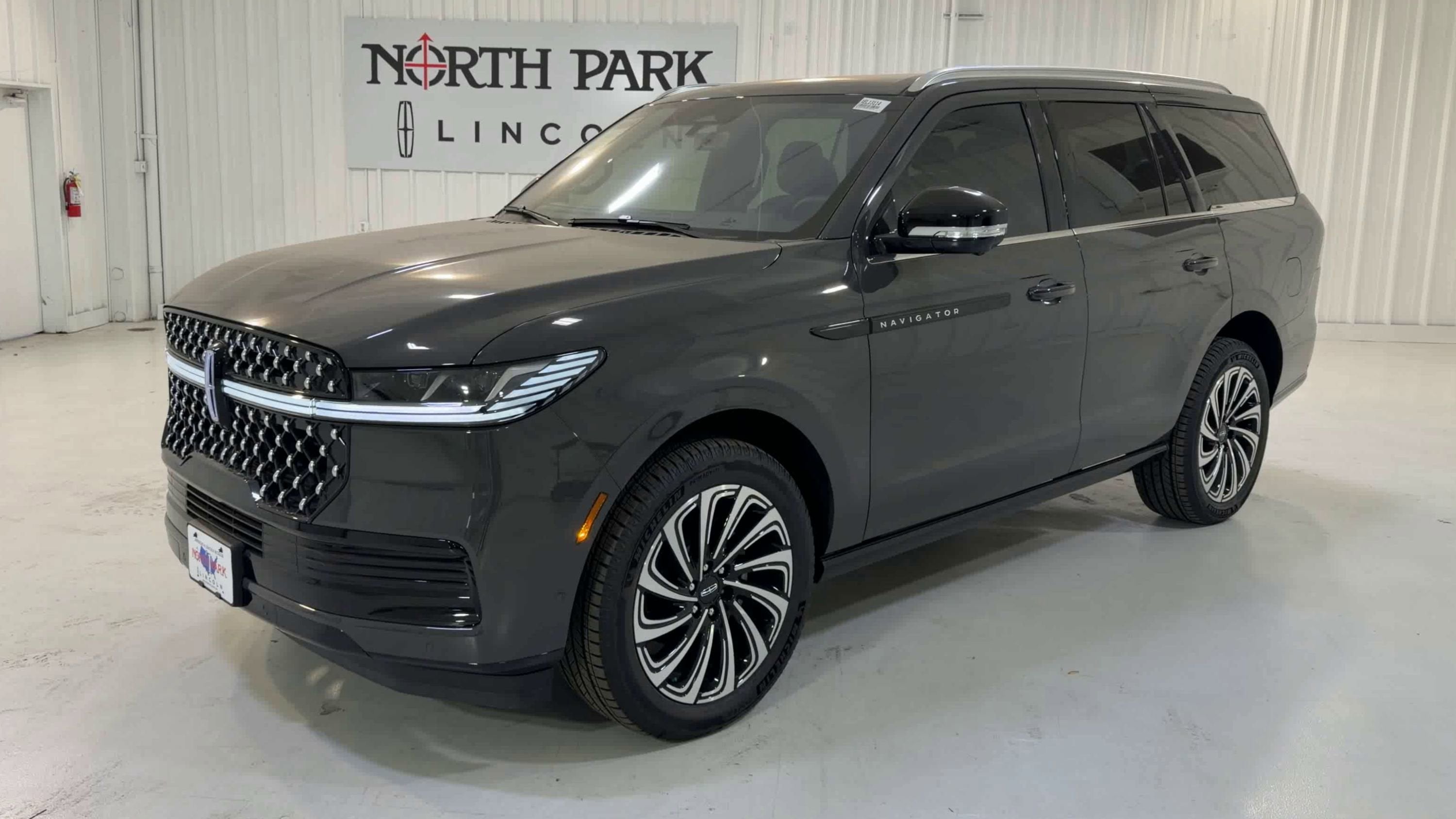 2025 Lincoln Navigator Black Label