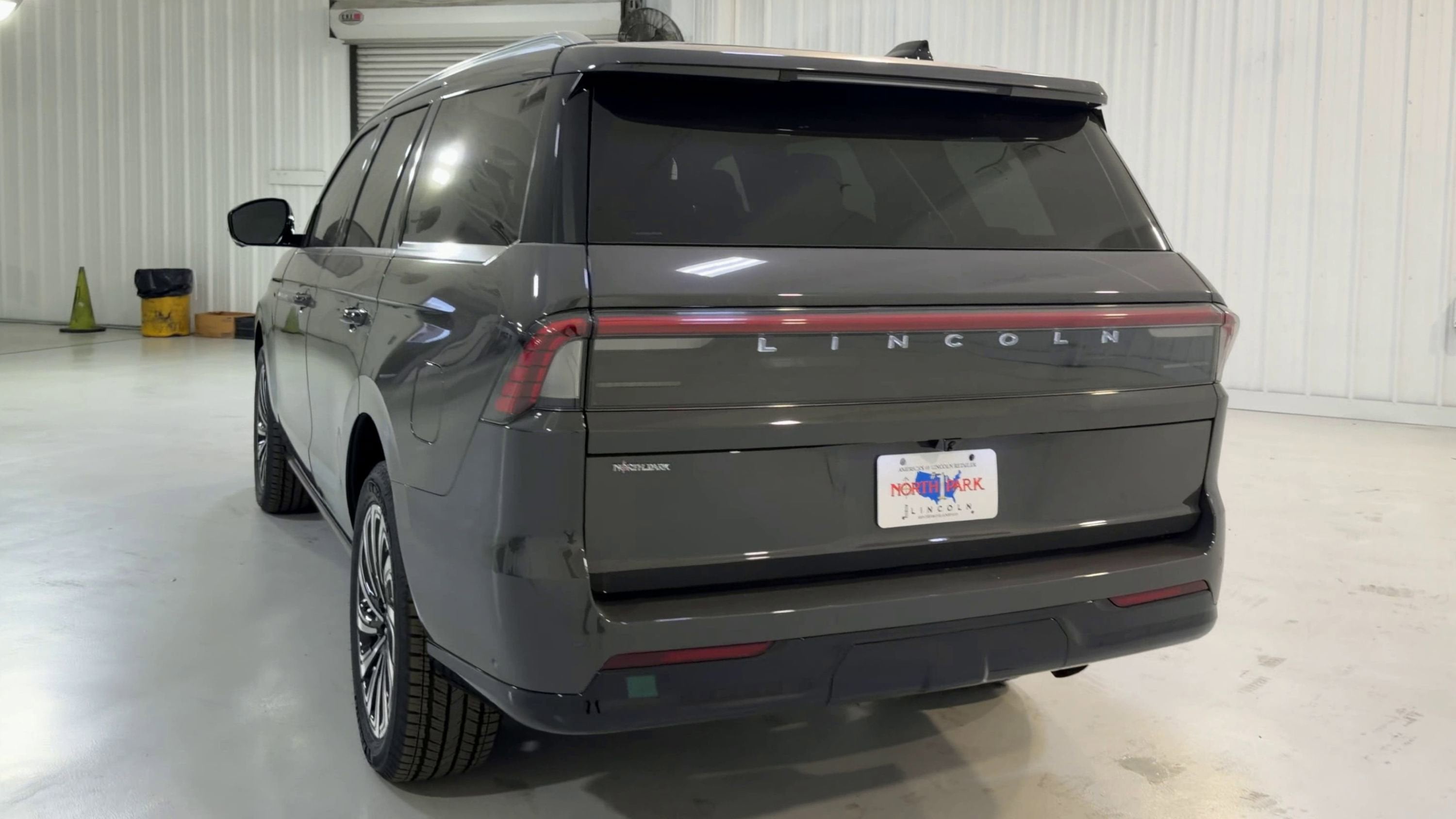 2025 Lincoln Navigator Black Label
