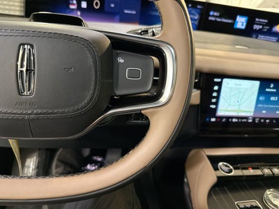 2025 Lincoln Navigator Black Label