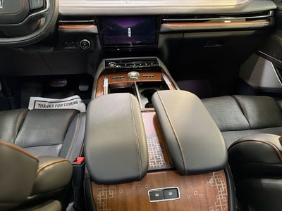 2025 Lincoln Navigator Black Label