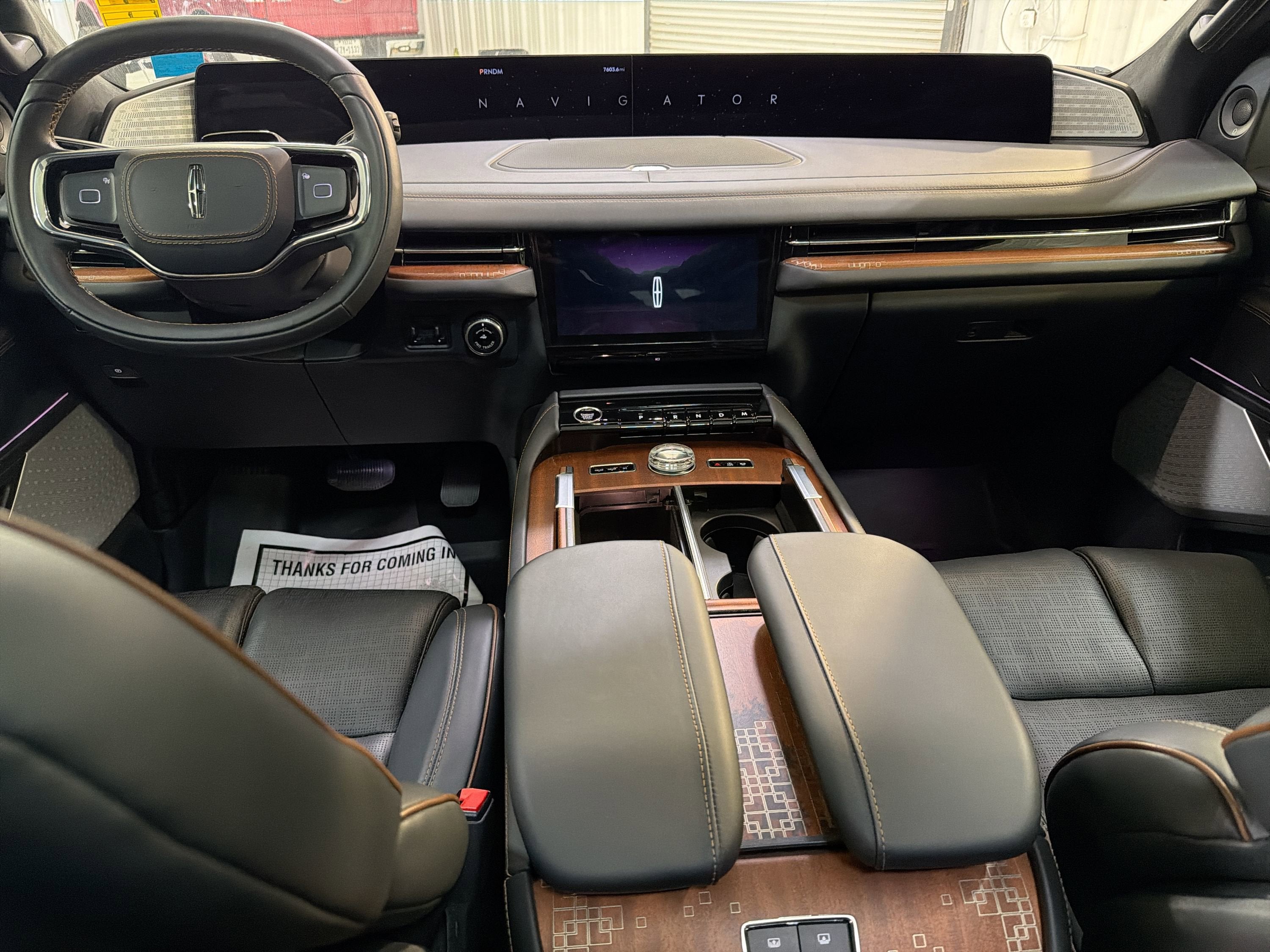 2025 Lincoln Navigator Black Label