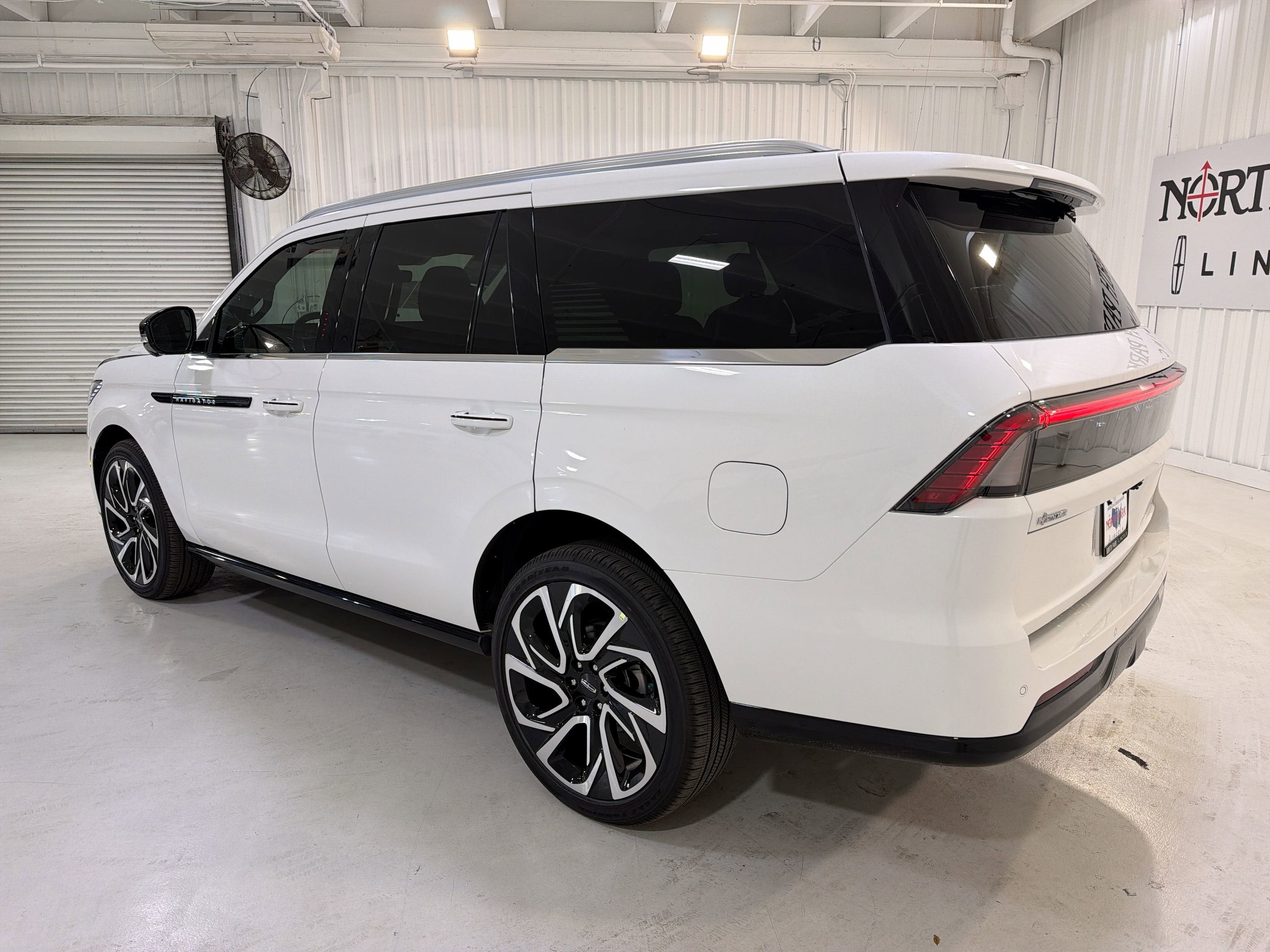 2026 Lincoln Navigator Black Label