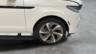 2027 Lincoln Navigator Black Label