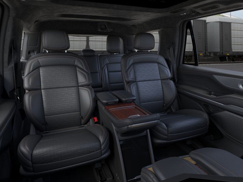 2025 Lincoln Navigator Black Label