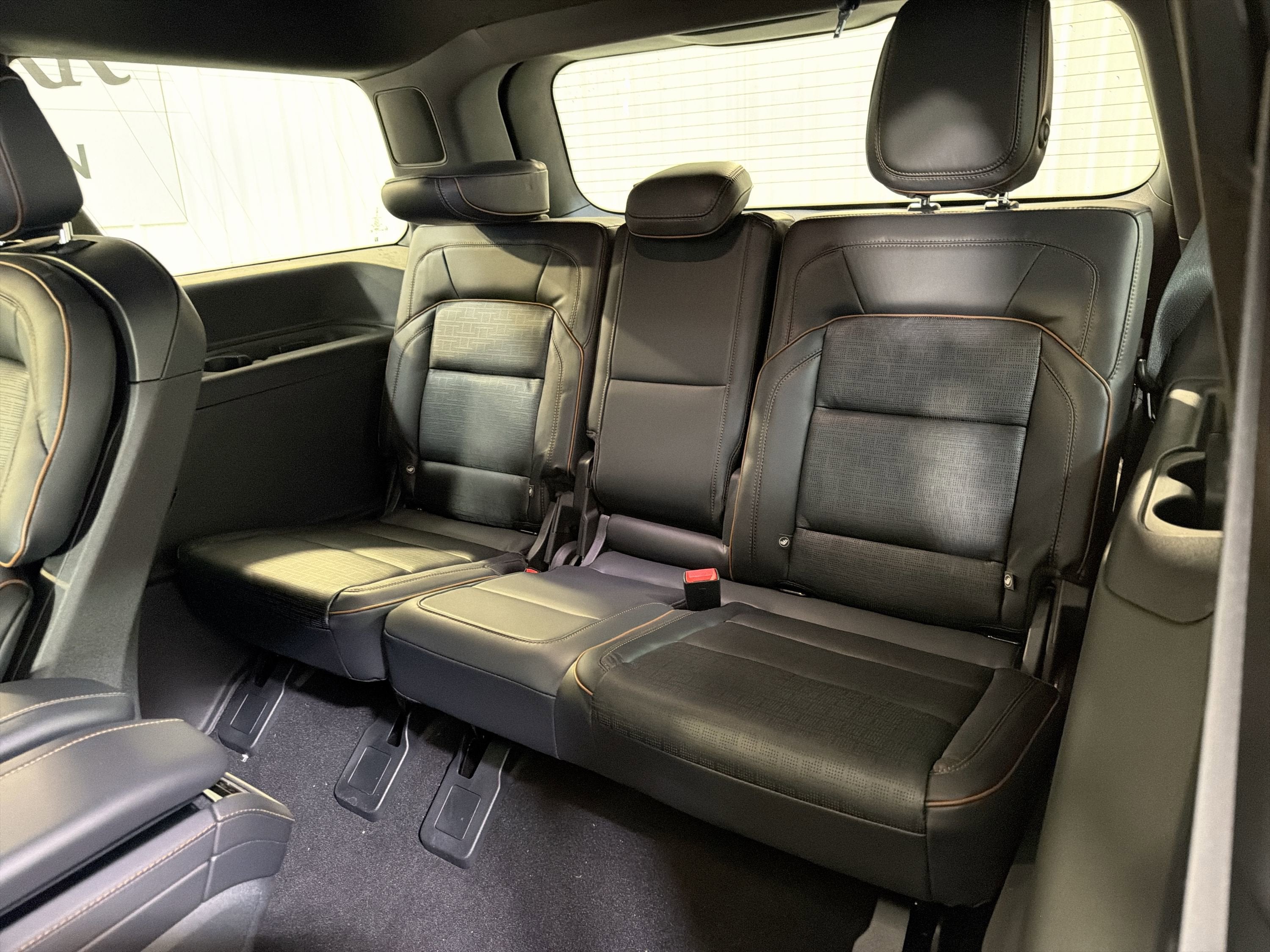 2025 Lincoln Navigator Black Label