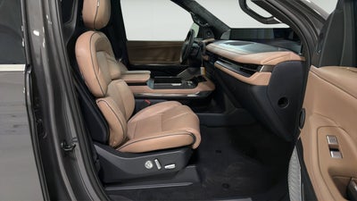 2027 Lincoln Navigator Black Label