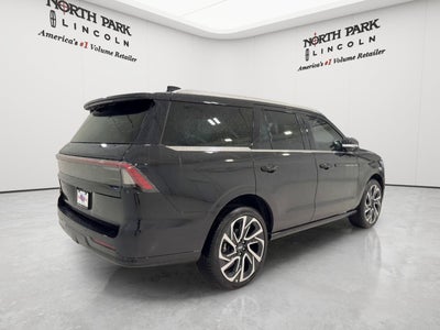 2027 Lincoln Navigator Black Label