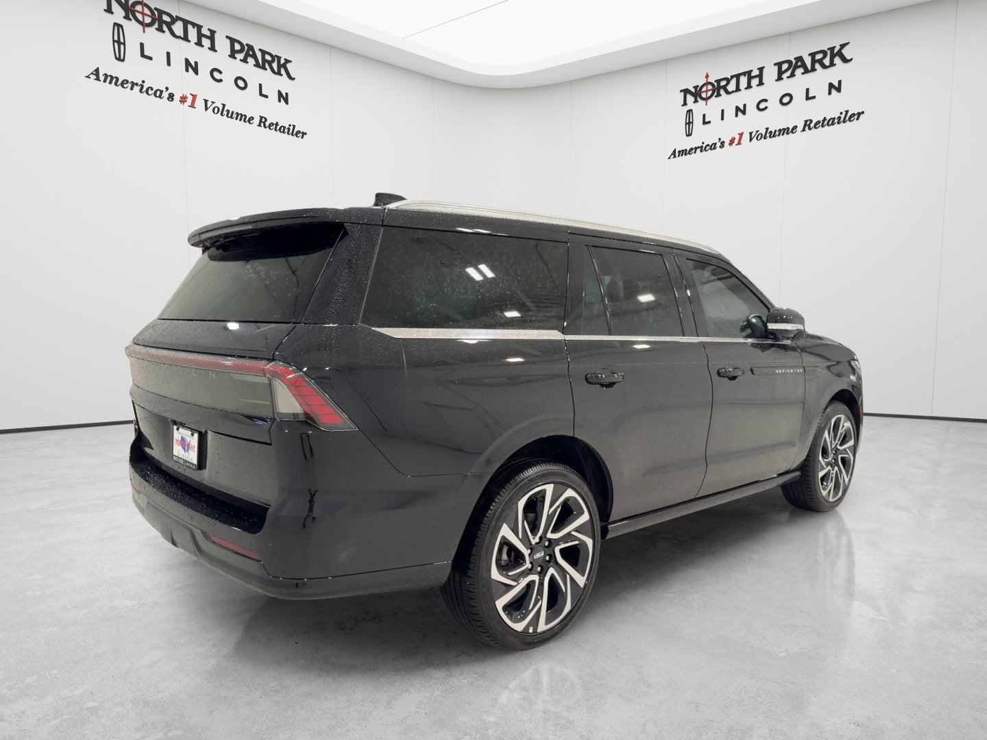 2027 Lincoln Navigator Black Label