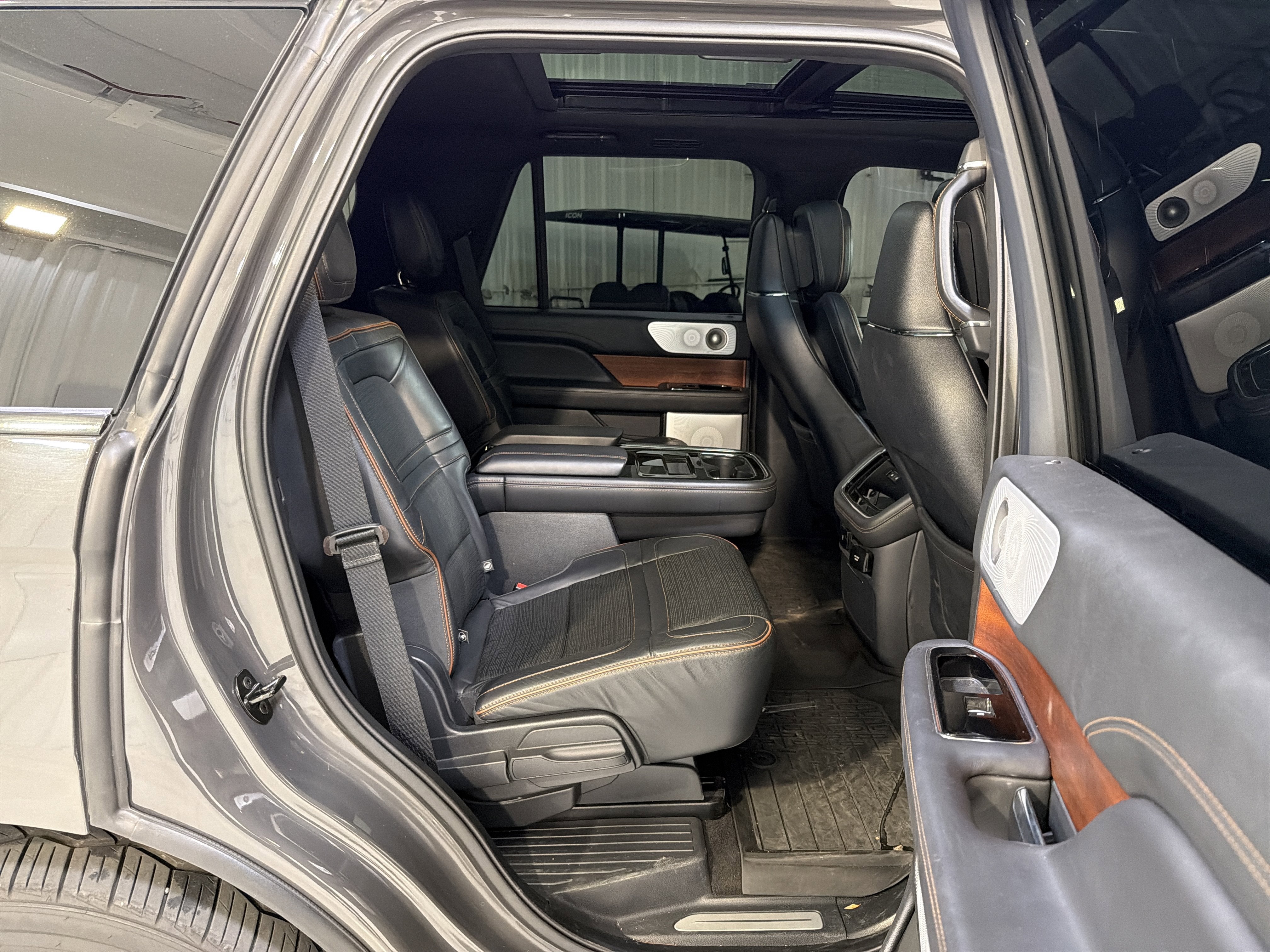 2023 Lincoln Navigator Black Label