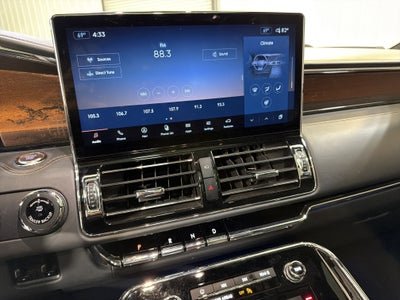 2023 Lincoln Navigator Black Label