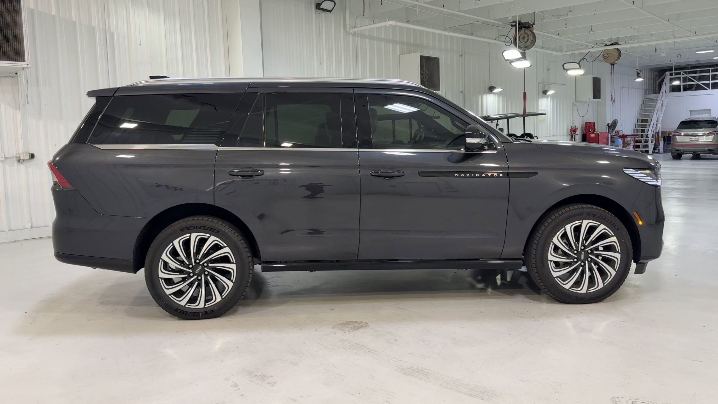 2025 Lincoln Navigator Black Label