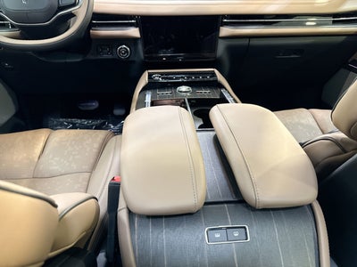 2025 Lincoln Navigator Black Label