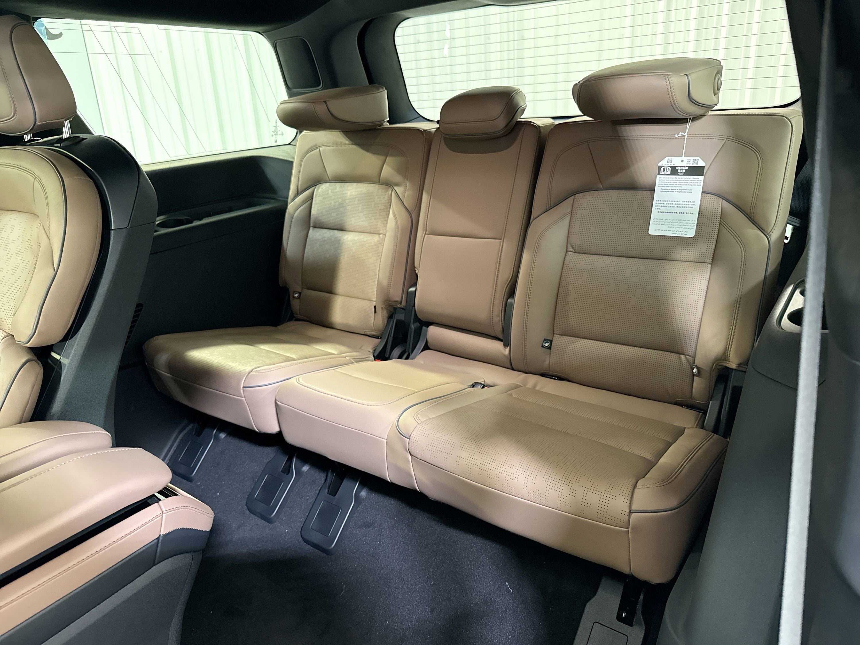 2025 Lincoln Navigator Black Label