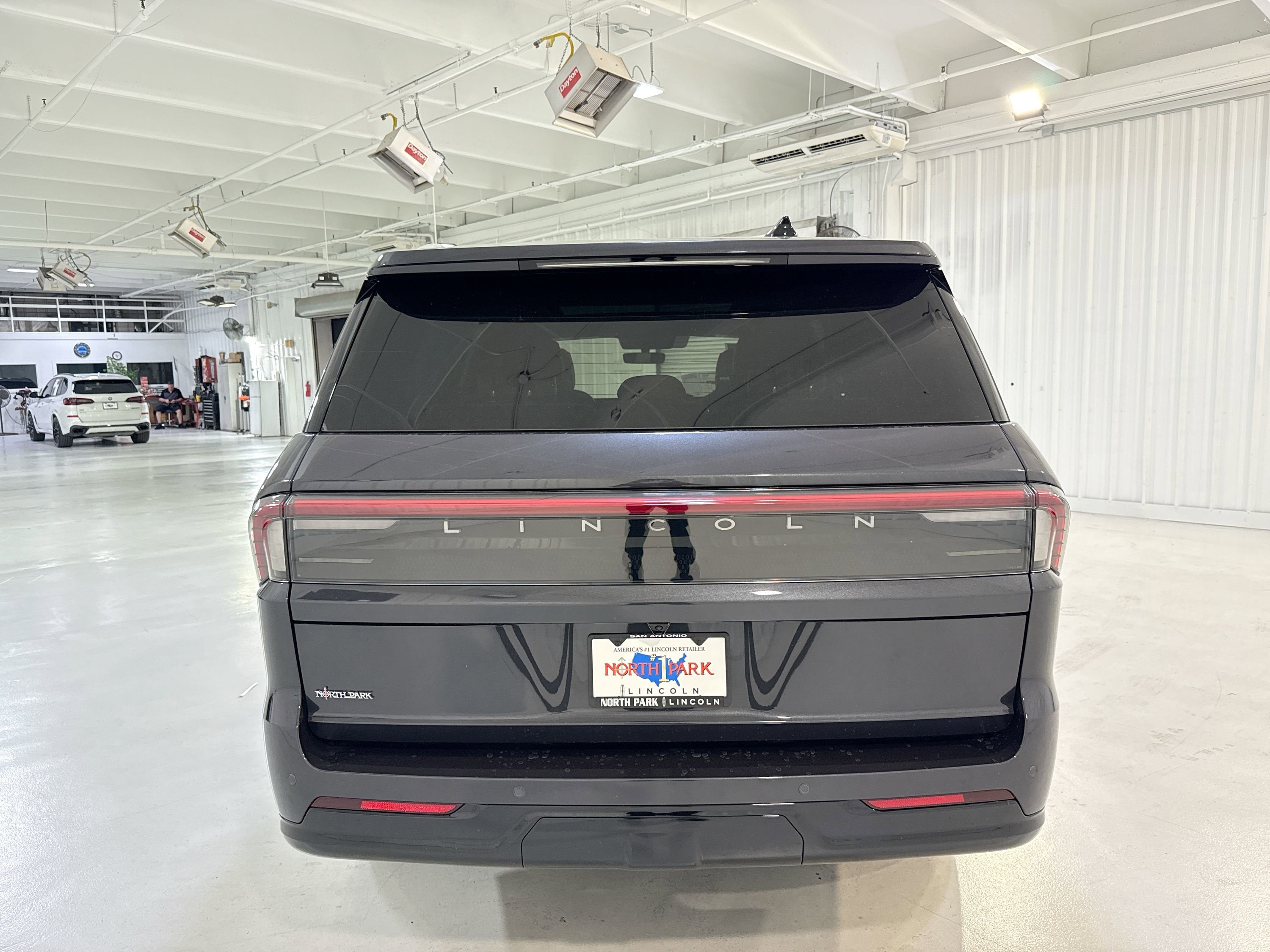 2025 Lincoln Navigator Black Label