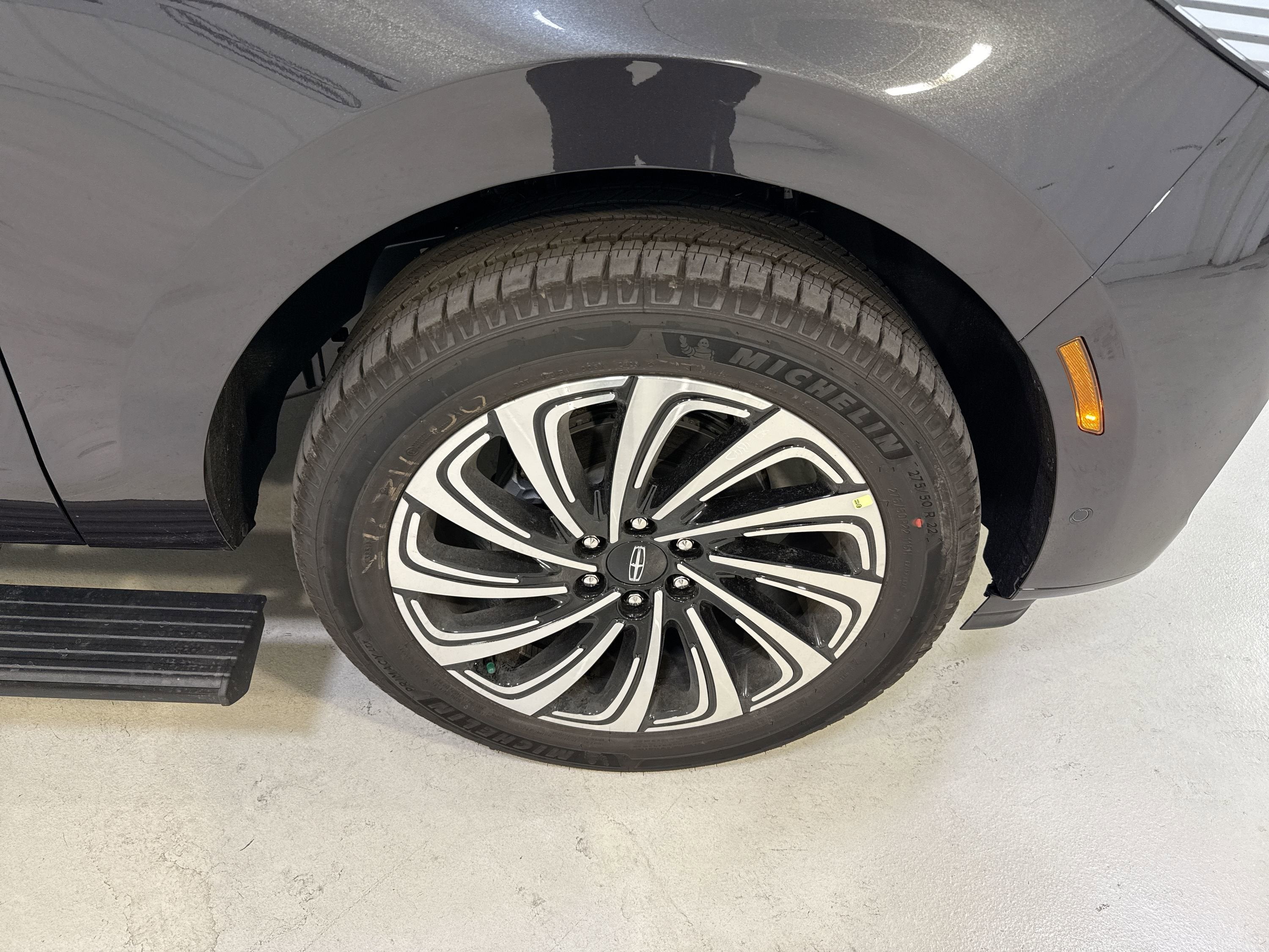 2025 Lincoln Navigator Black Label