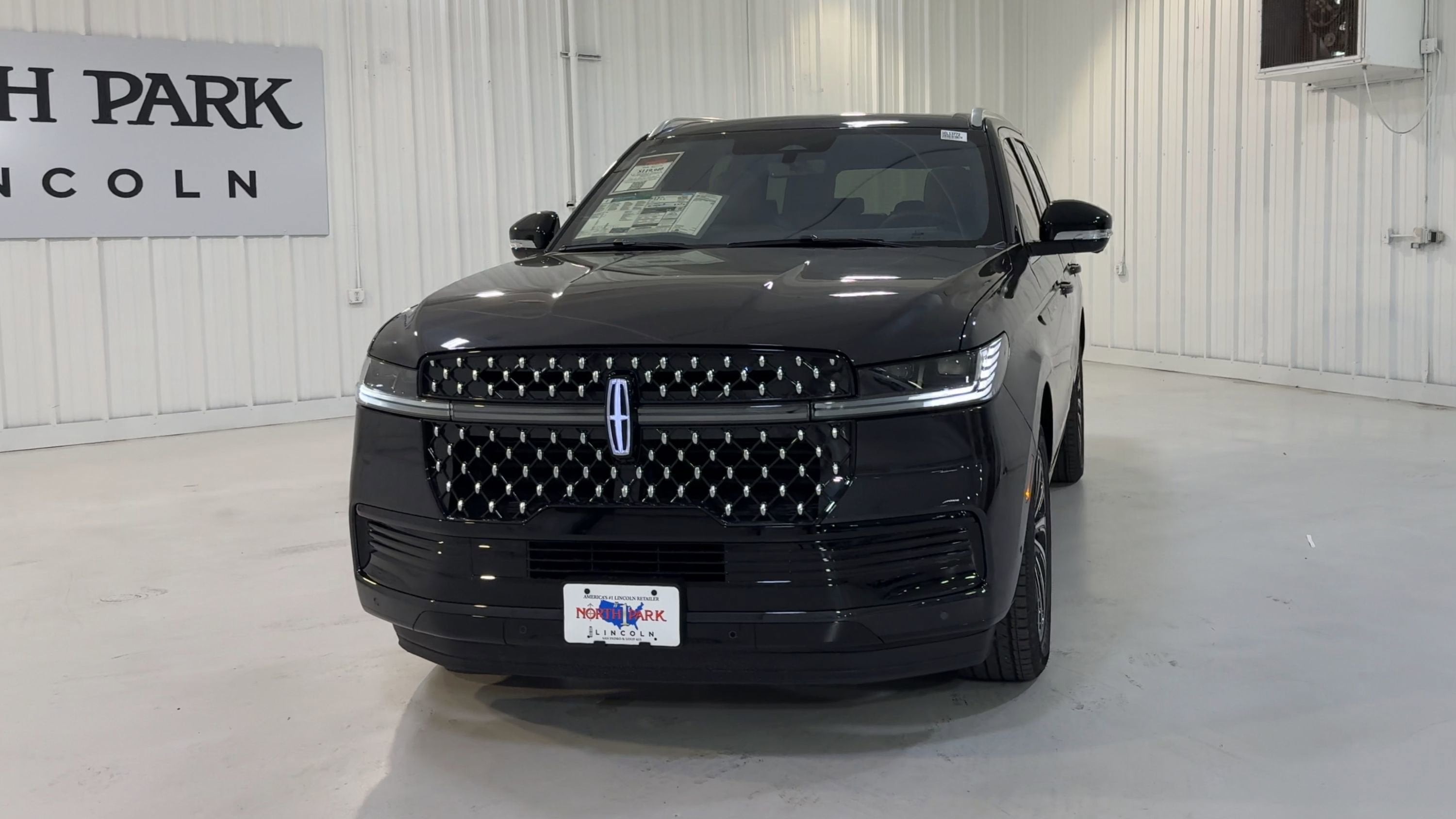 2025 Lincoln Navigator Black Label