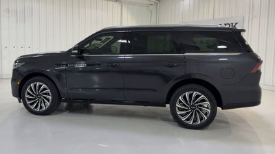 2025 Lincoln Navigator Black Label