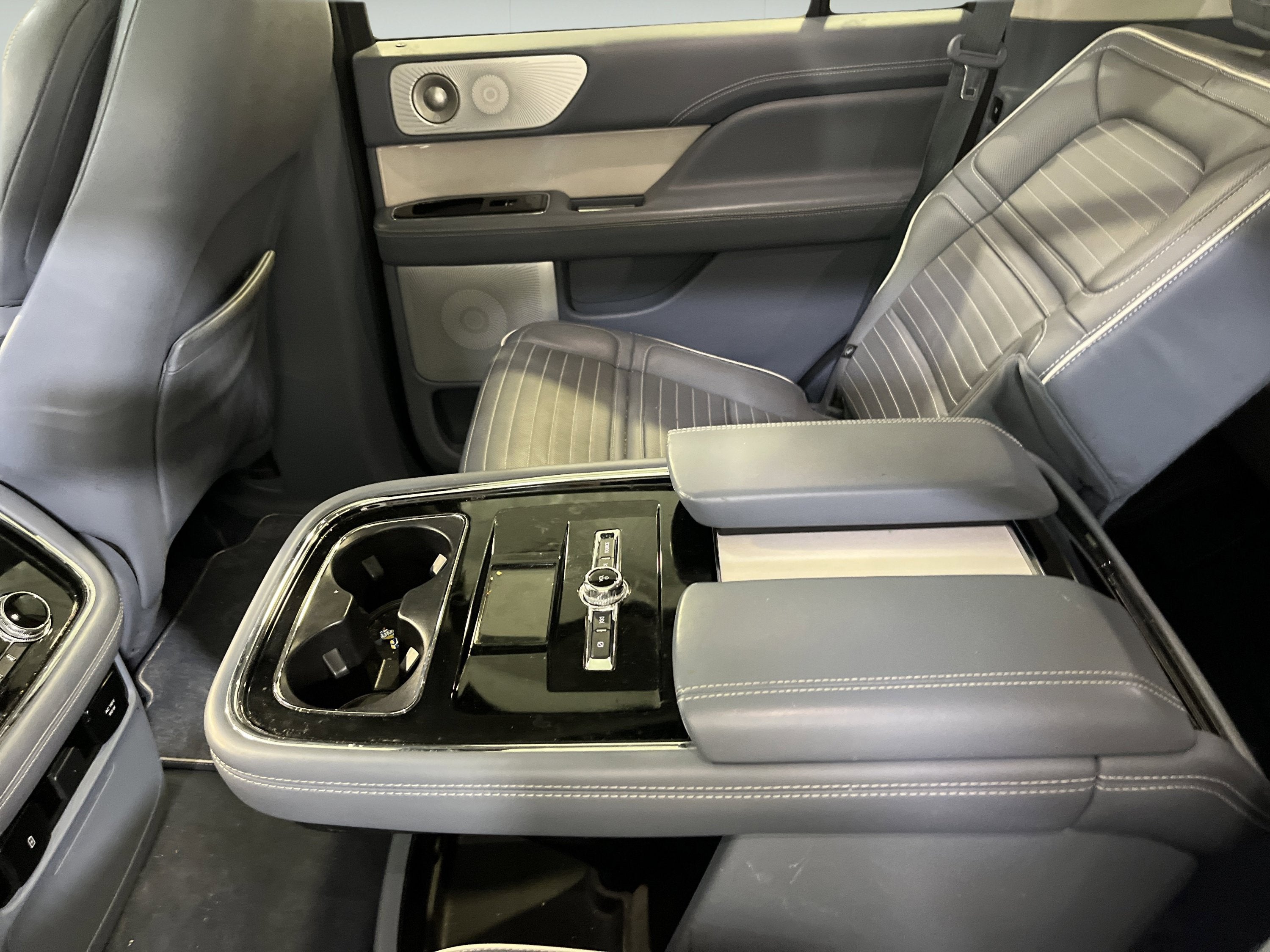 2020 Lincoln Navigator Black Label