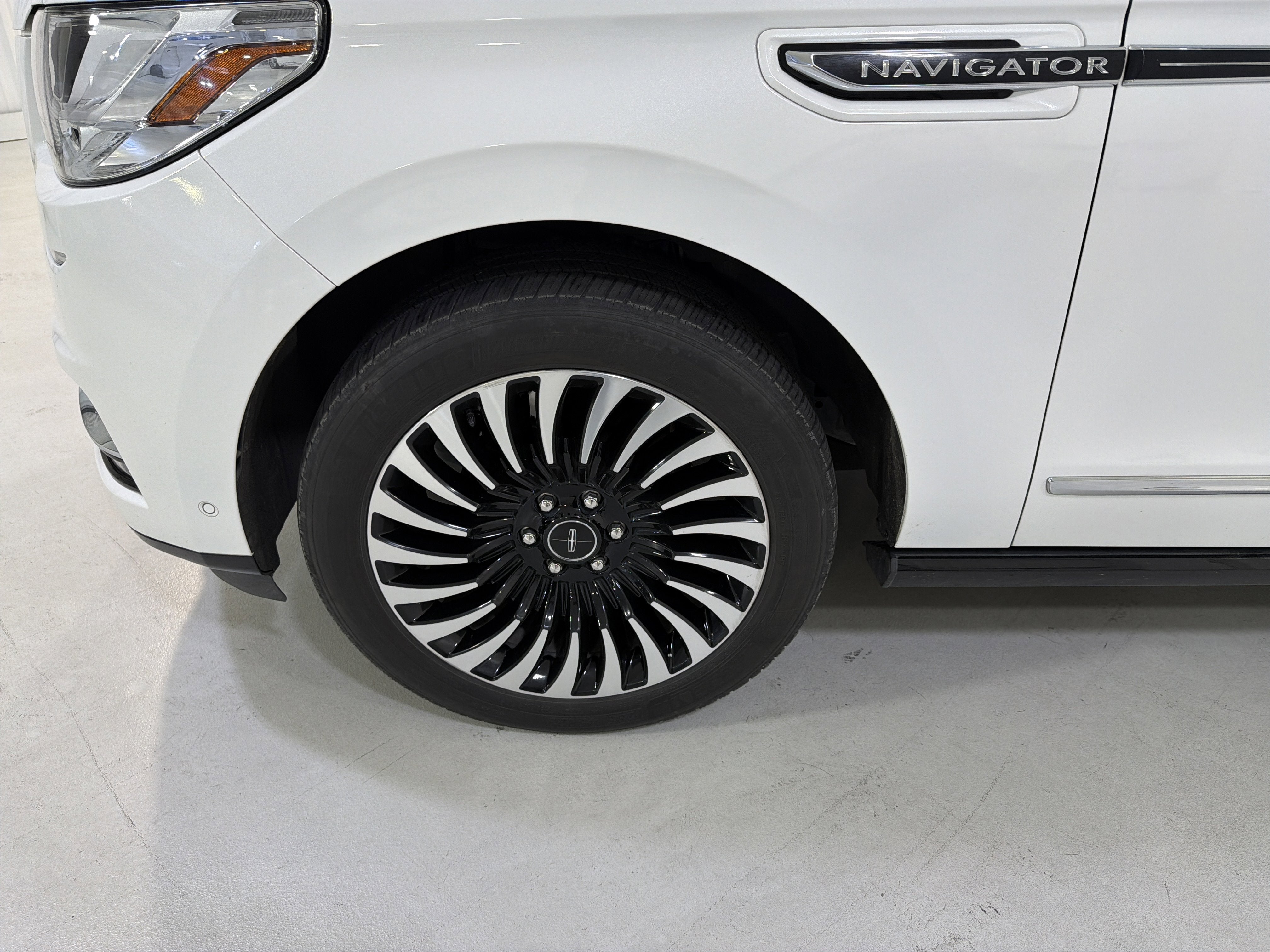 2020 Lincoln Navigator Black Label