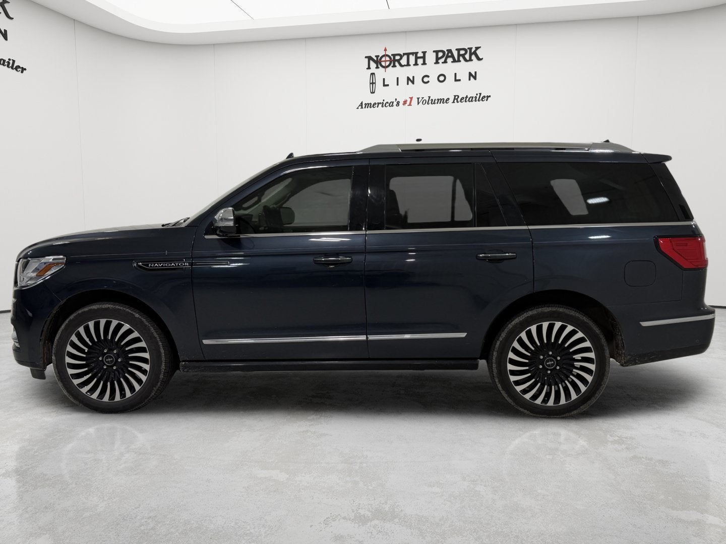 2021 Lincoln Navigator Black Label