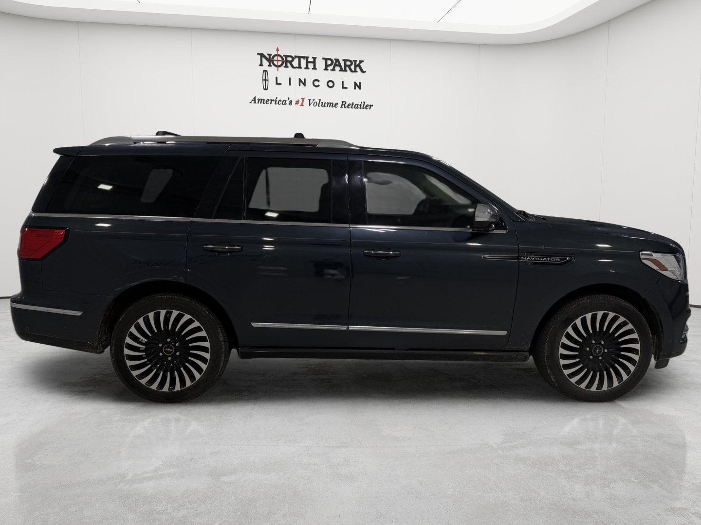 2021 Lincoln Navigator Black Label