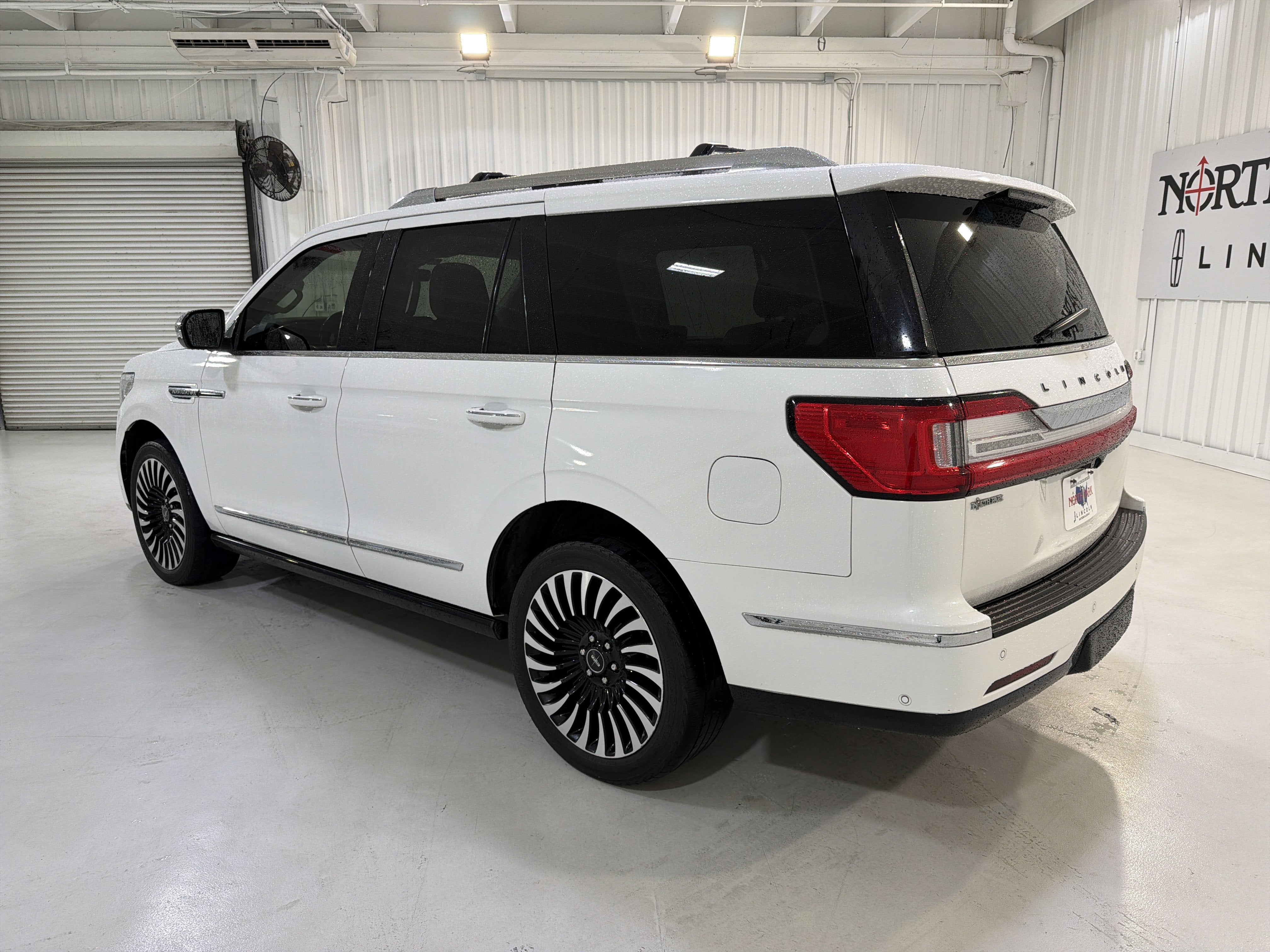 2020 Lincoln Navigator Black Label