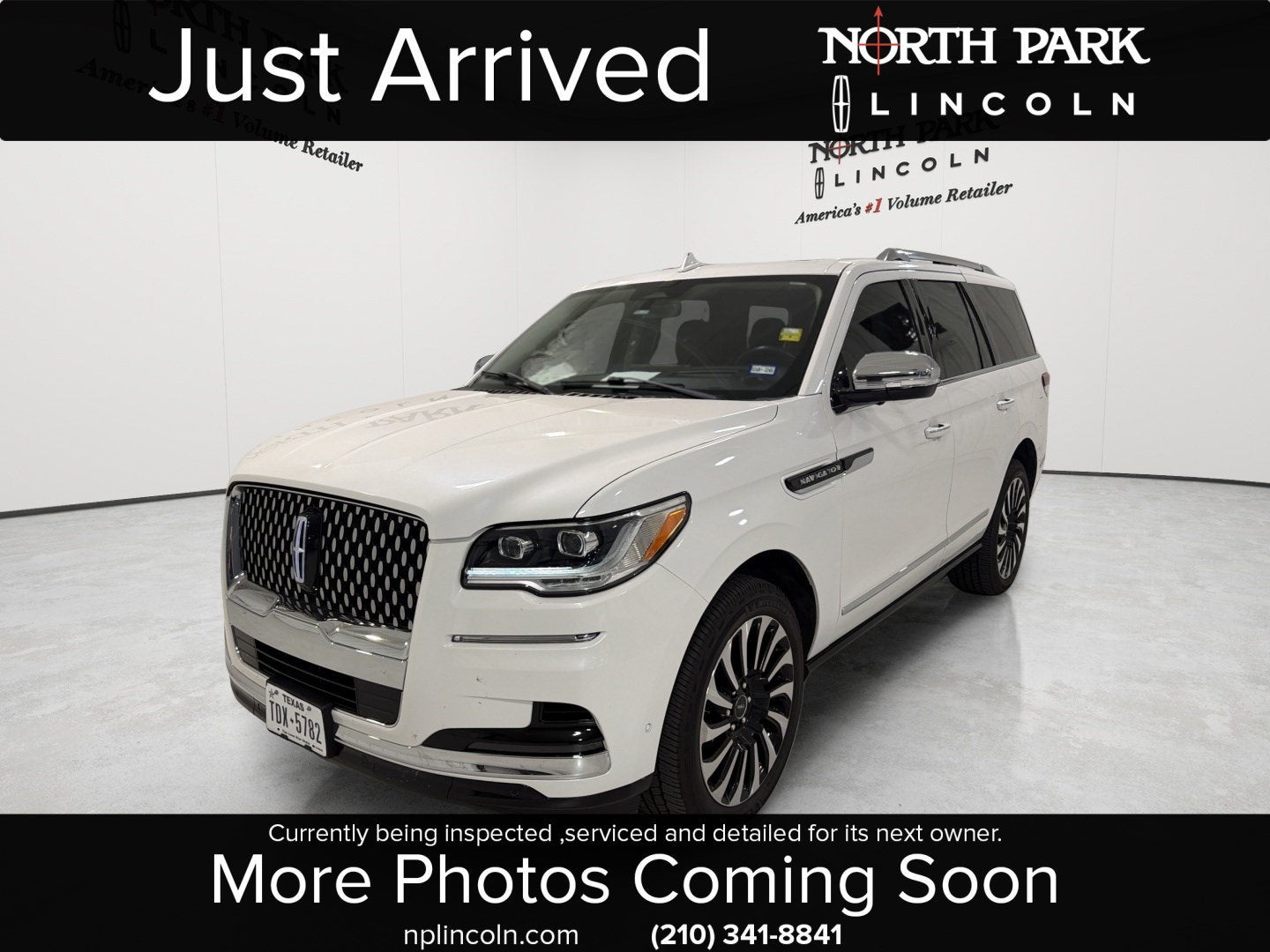 2022 Lincoln Navigator Black Label