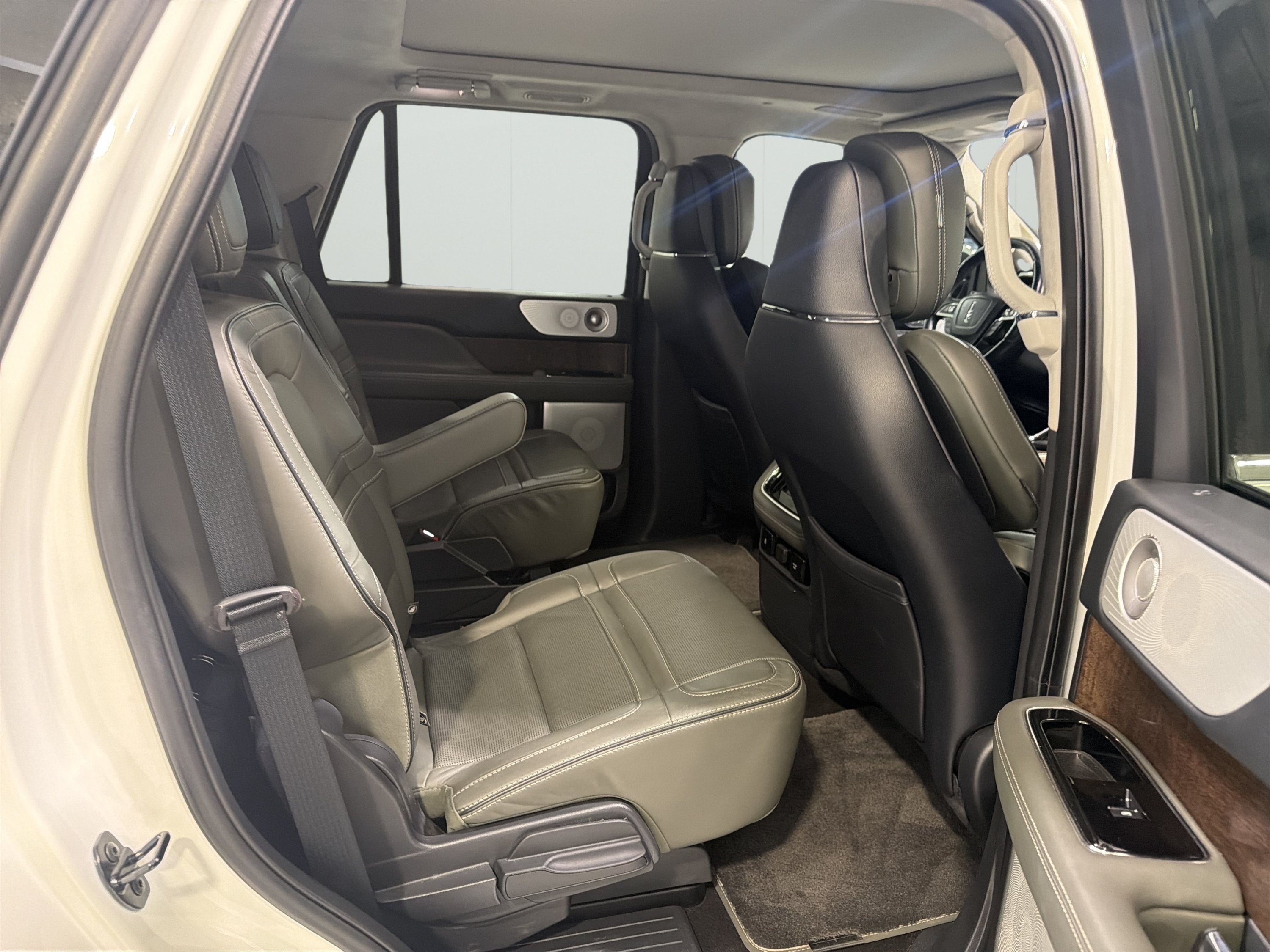 2022 Lincoln Navigator Black Label