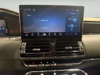 2022 Lincoln Navigator Black Label