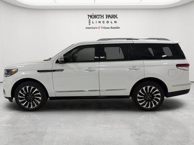 2022 Lincoln Navigator Black Label